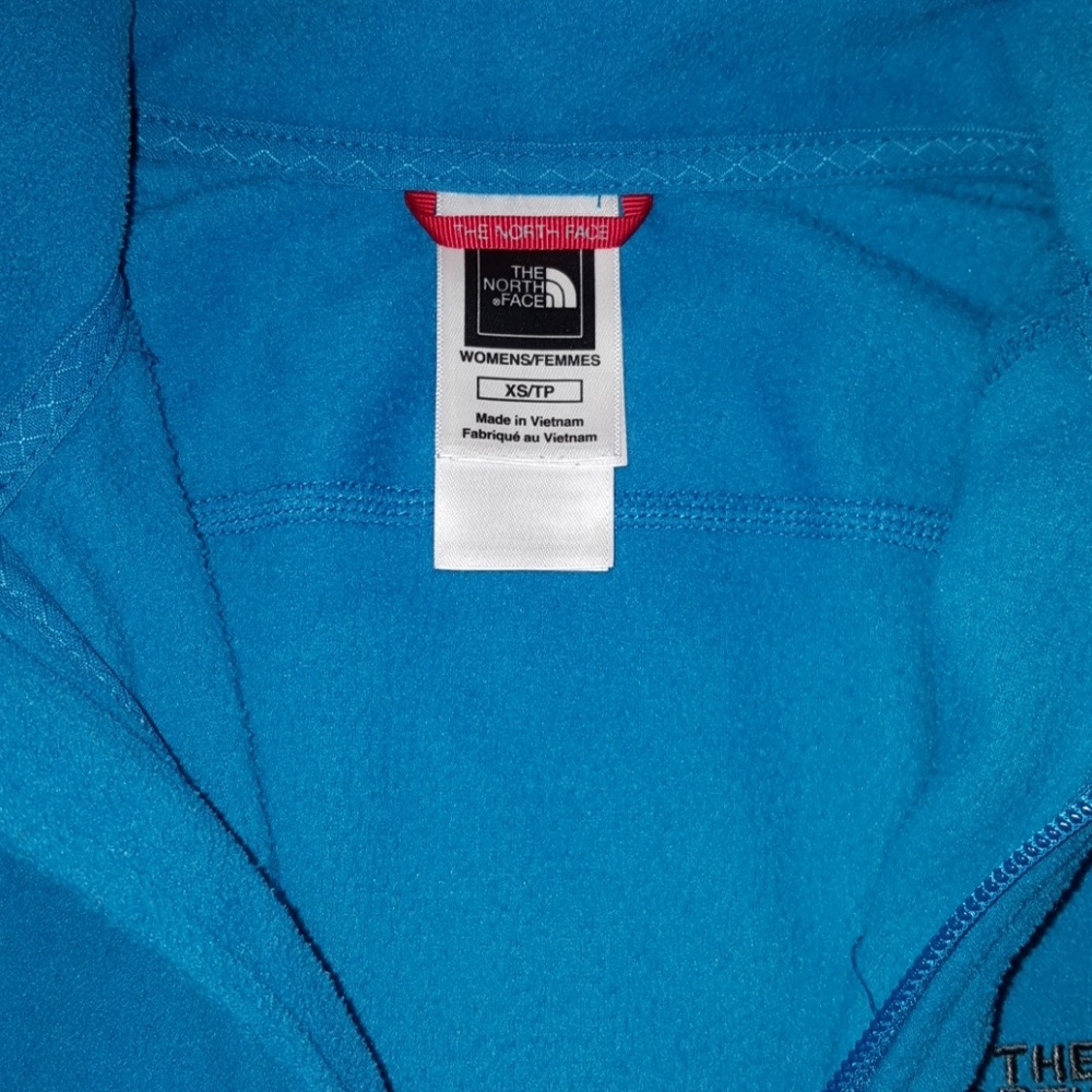 North Face  fleece jacket in EUC - Picture 7 of 8